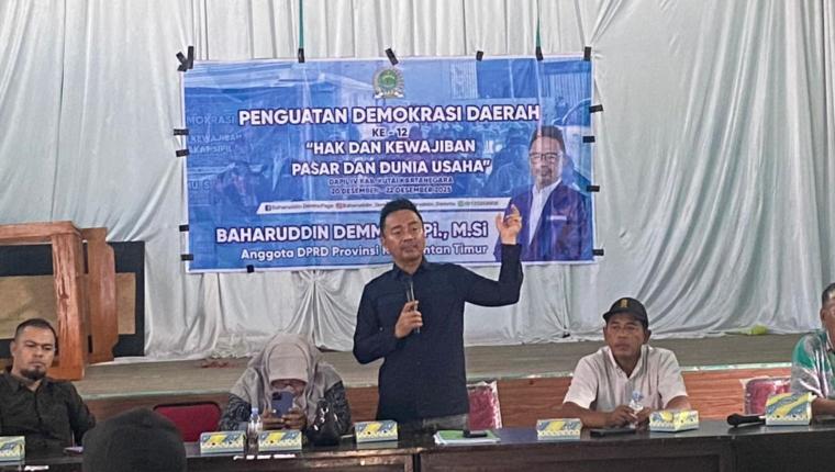 Baharuddin Demmu Soroti Relasi Hak dan Kewajiban Pasar dalam Penguatan Demokrasi Daerah