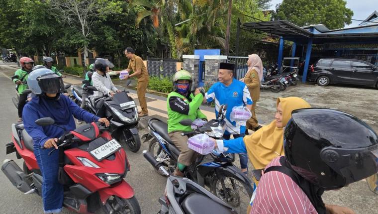 DPC HNSI Berau Gelar Aksi Berbagi Takjil, Siapkan Agenda Strategis Usai Lebaran